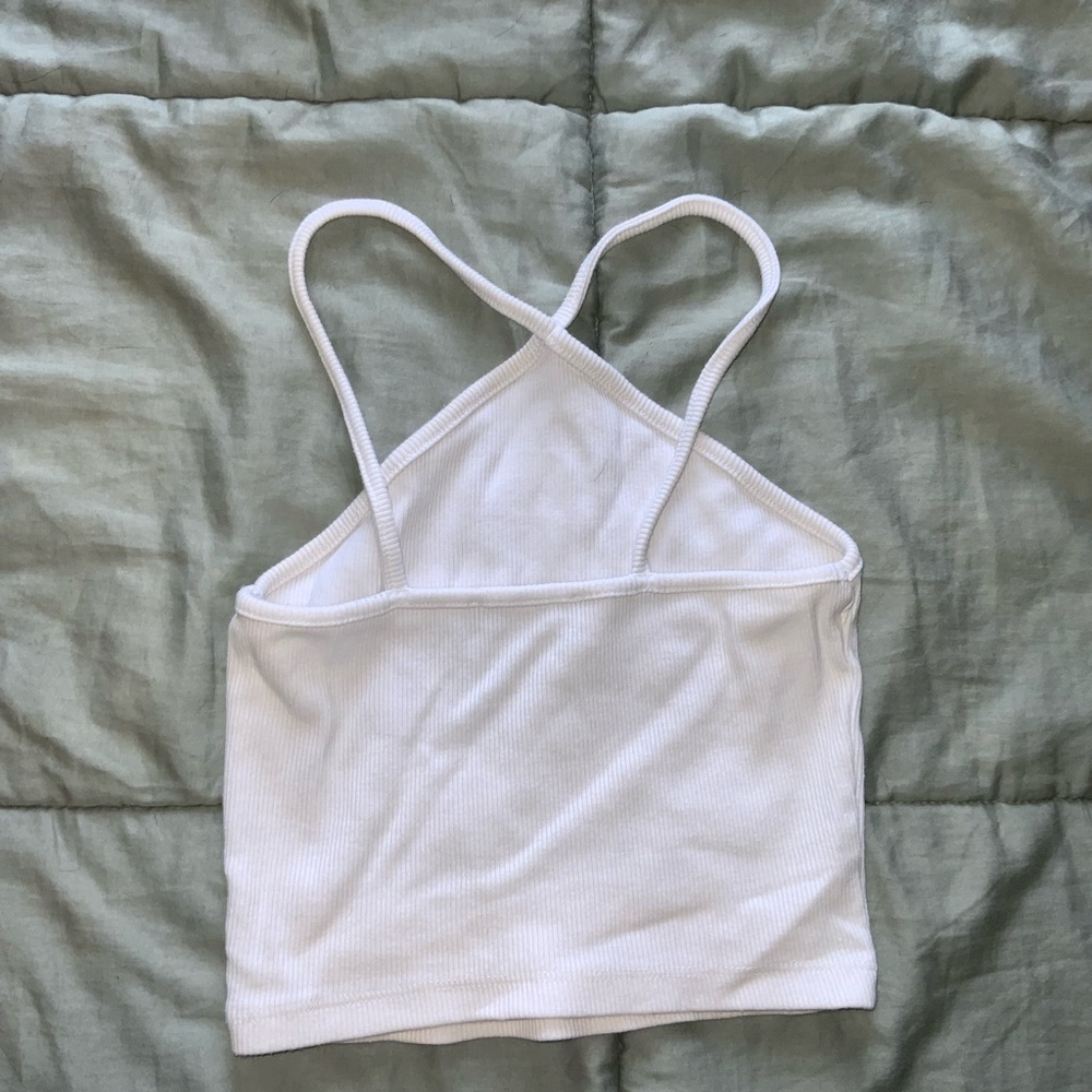 Halter Ribbed Crop Tank - Picture 3 of 3